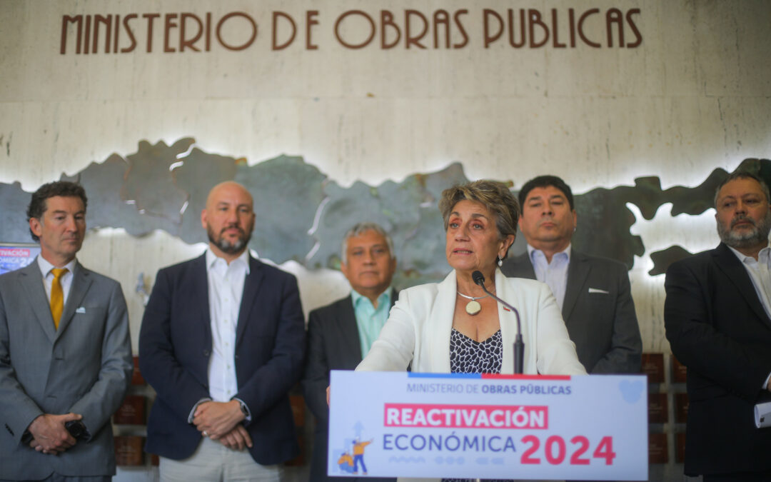 Cárceles, tramos de la Ruta 5 y aeropuertos se licitarán en 2024