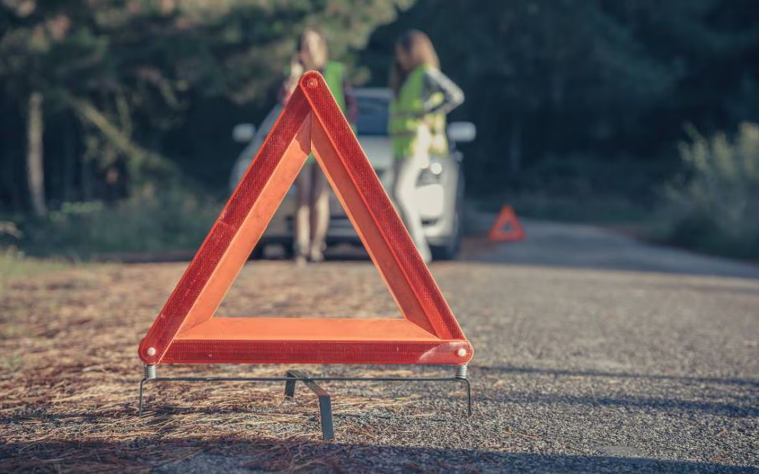 España jubila a los triángulos de emergencia en las autopistas