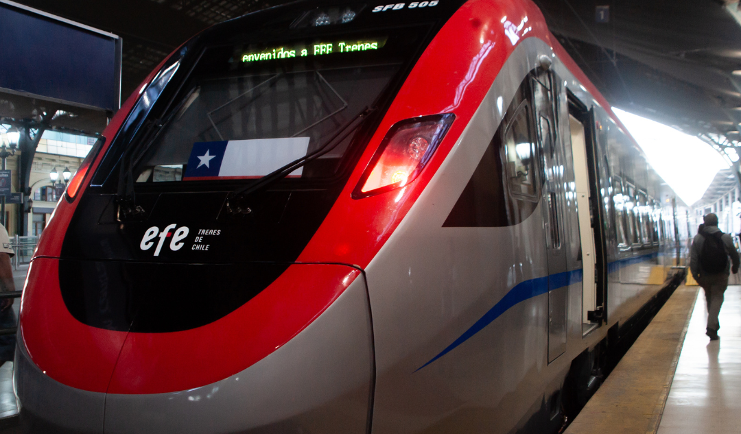 Chile y España exploran vías para desarrollar trenes de alta velocidad y trayectos cortos en el país