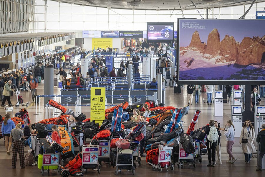 Aeropuerto de Santiago se alista para los más de 720 mil pasajeros que viajarán para estas Fiestas Patrias